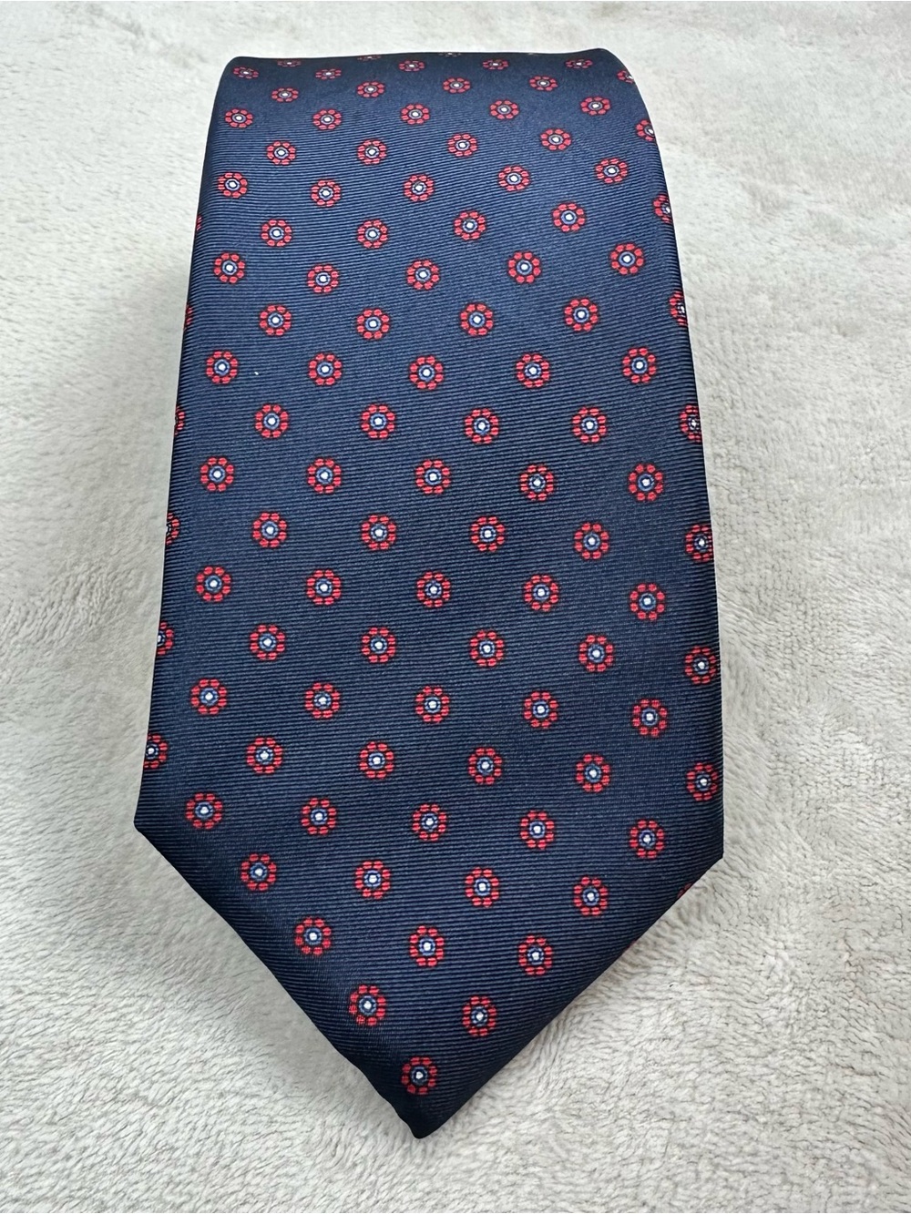 Lands End 100% Silk Tie Navy Red Floral Medallion Preppy Made USA